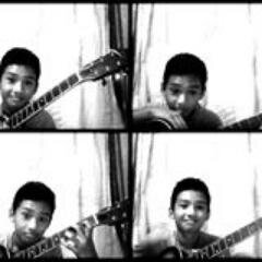 Just an ordinary guy I'll followback if you tell me
