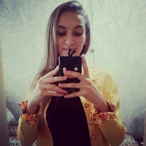 não seria o carater que deveria impressionar as pessoas ?!    what: 98167169