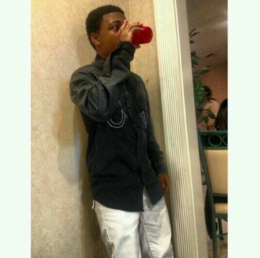 MoneyMakingSav's profile picture. once i make it you gone wish you was wit me #teamEast           kikme: antfull