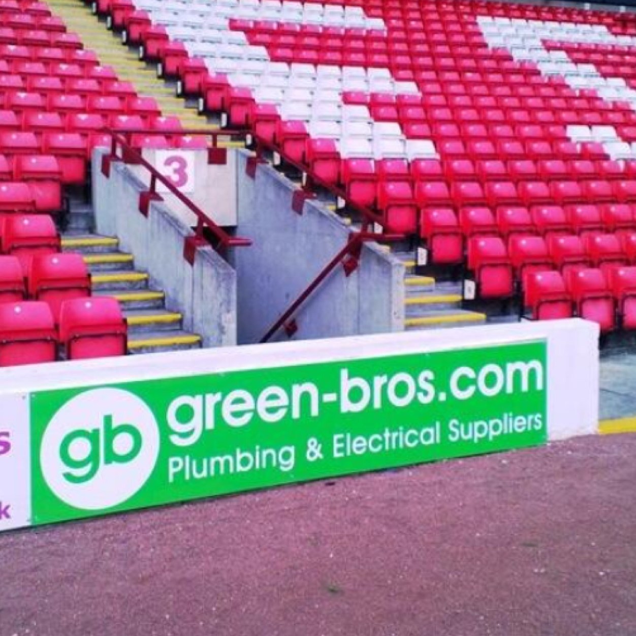 Electrical & Plumbing Wholesalers based in Barnsley, Doncaster and Retford. info@green-bros.com