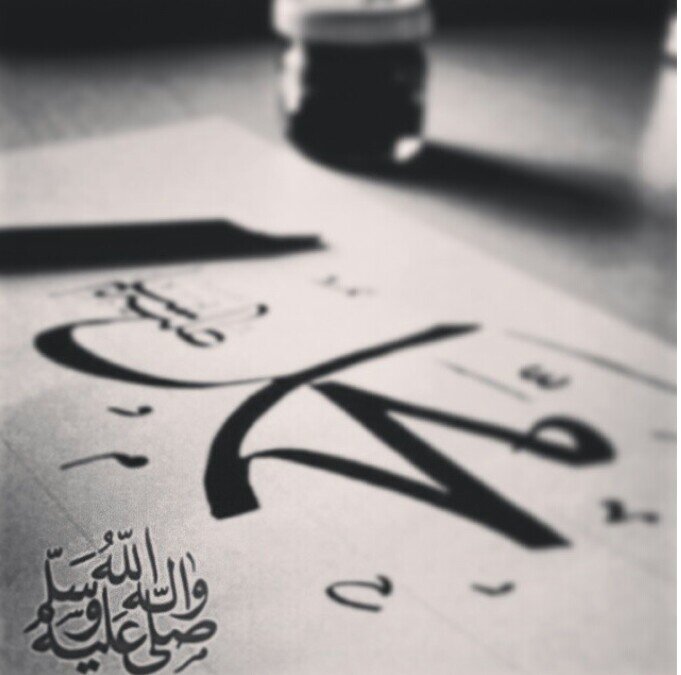 ‏ﻵ‌ ﺯِﻟﺖُ ﺃﺗﻤﻨﻰ ﺍﻟﻜَﺜﻴﺮ !ﻛَـ ﺍﻟﺠَﻨّﺔ، ﻭ ﻟِﻘﺂﺀ ﺣَﺒﻴﺒﻲ ﺭَﺳﻮﻝ ﺍﻟﻠﻪﻭ ﺣﻴﺂﺓٌ ﺟَﻤﻴﻠَﺔ ﺃﺷﺘَﻬﻲ ﺍﻟﻌَﻴﺶ ﻓﻴﻬﺂ ﺑَﻌﻴﺪﺍً ﻋَﻦ ﻫﺬِﻱ ﺍﻟﺤﻴﺂﺓ  محذوفّ