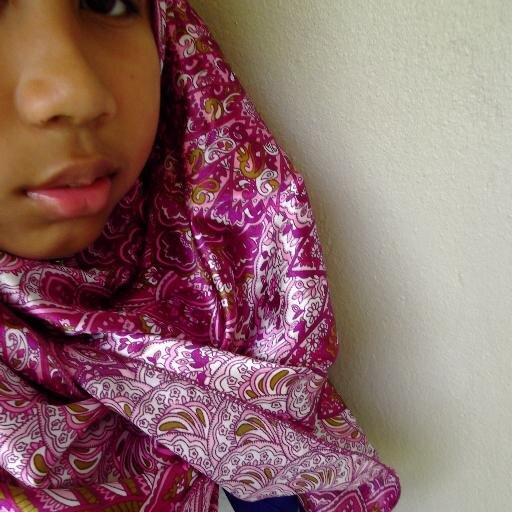 sofea..14...kelantan...thanks for follow me =D