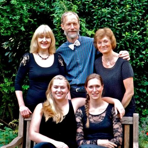Clarinettist, Teacher at @codartscomp, Mother of @amarinswierdsma @TsjallingW
