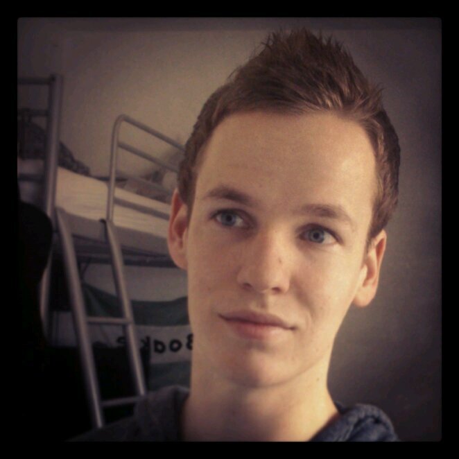 ik zie ze links /VUDA //20/ PABO/op kamers Arnhem/ hamburgerbakker/instagram:sanderbb