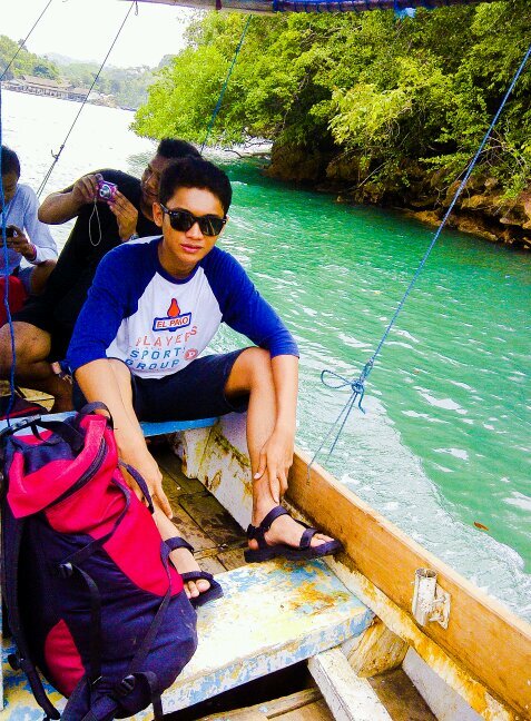 Azcaaa_'s profile picture. life is like riding a bicycle , to keep your balance you must keep moving !!