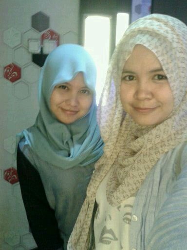 mawar_ArNaz's profile picture. .................Life to be HAPPY Life to be MeaningFull.................... 
-- 23B4D446 -- Allahuma yassir wa laa tu'assir --