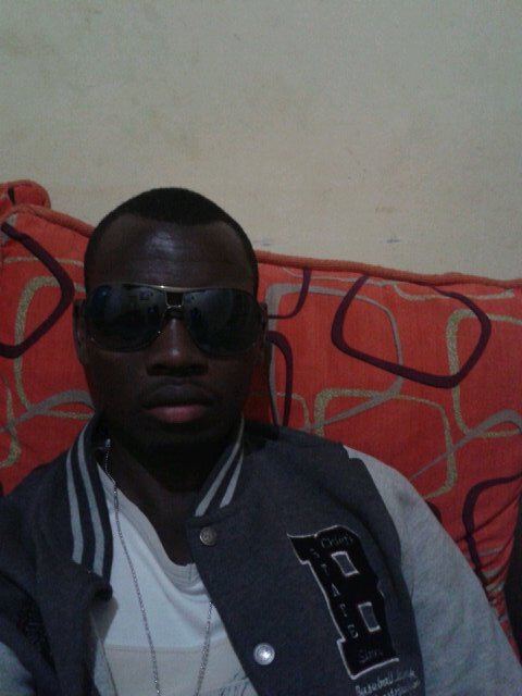 Lover of life,deep thinker buddin rapper n poet,fun 2 be with n above all God fearing(mi ni chizi wa JC)