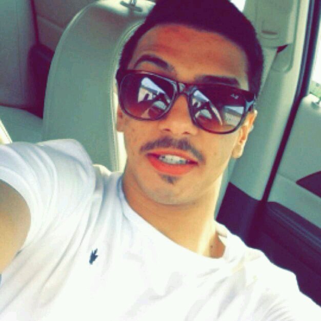 ‏‏احببتك فجعلت هذا الحساب صدقه لك ‎@mut3bT