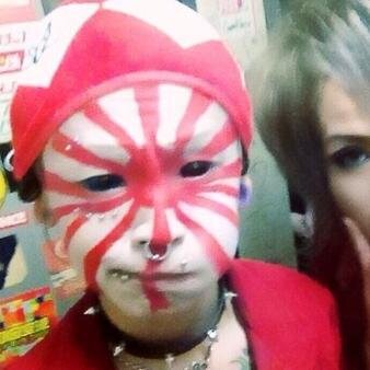 Sock_yone_Bin's profile picture. 그리고 와주신 팬분들
너무고마워요
다들 아침부터 고생했어요
힘이아주팍팍났어요 B-) ♡