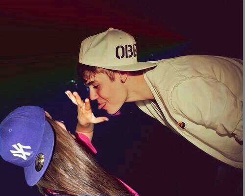 #BELIEBER since March2010. Still waiting to hug Justin. Un 'Never say never' que me enseñó a 'Believe'. Los sueños están para cumplirlos. STRATFORD; 13.07.2014.