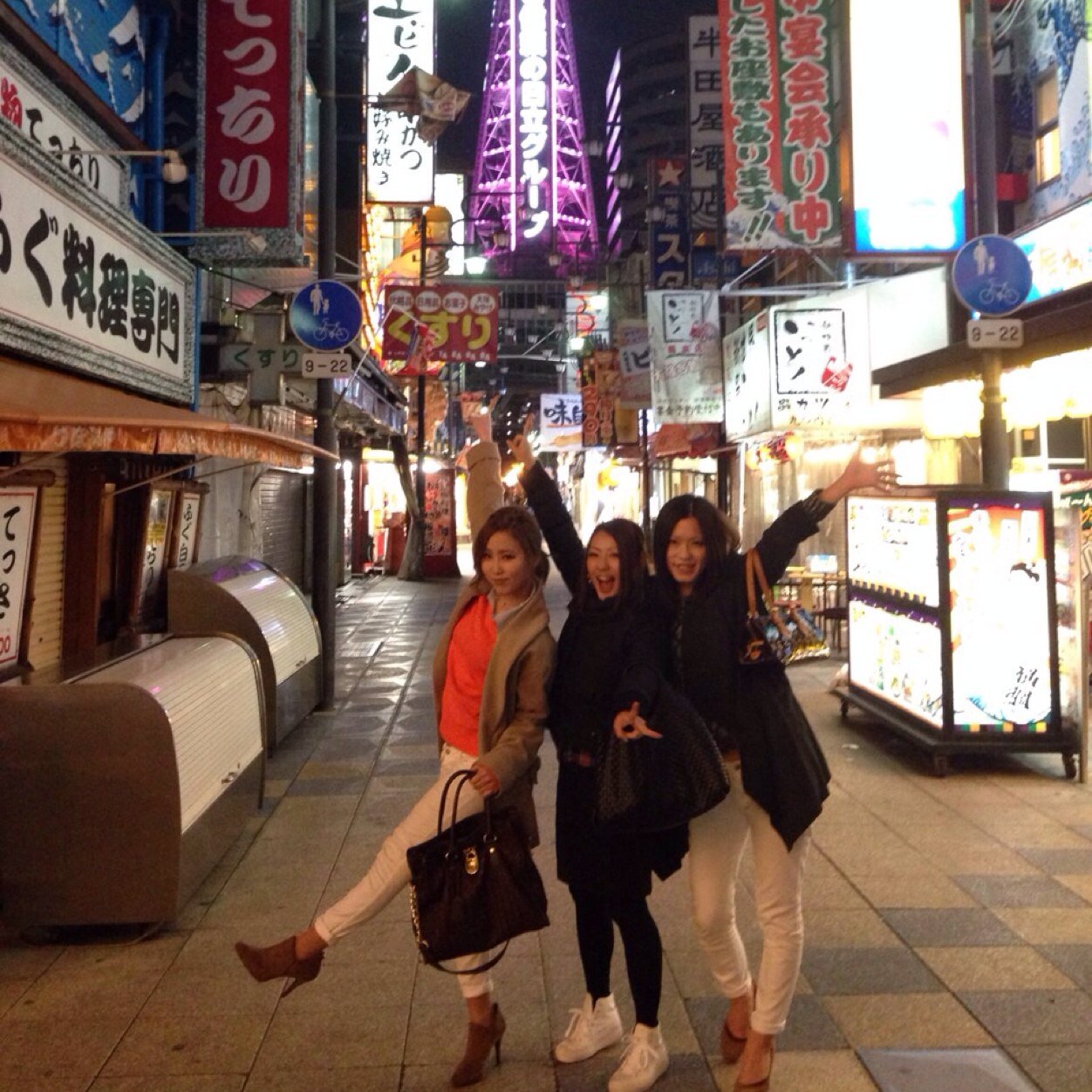 yapchan17's profile picture. 