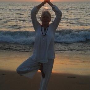 Yoga Classes in London & Richmond upon Thames. Gentle but powerful Hatha Yoga, come and join us on the mat.