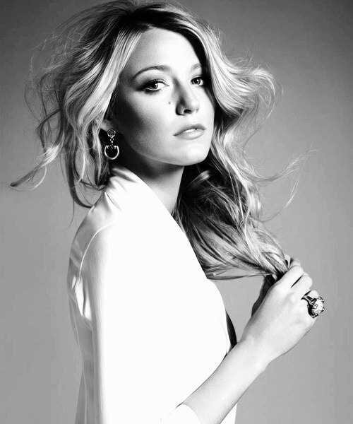 FromStatistics's profile picture. 'I don't know who invented high heels, but all women owe him a lot' || Marvel RP ||