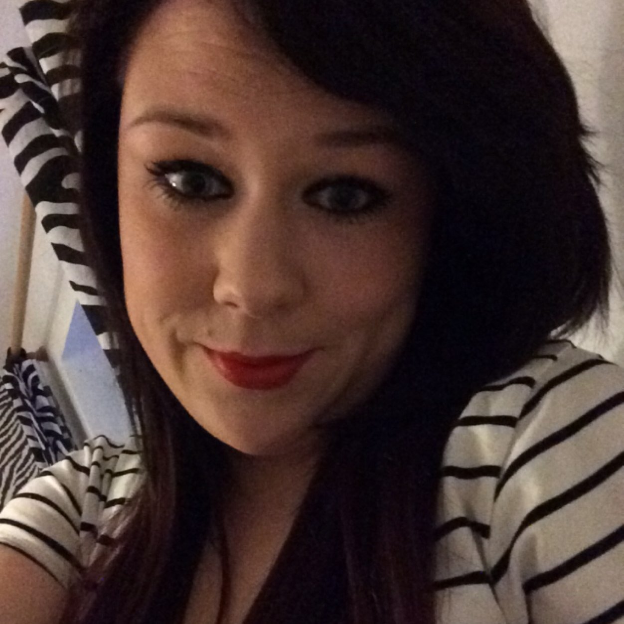 # April Mariee # 20 Years Young # Engaged # Mummy To My Beautiful Girls Ruby-Mae &+ Poppy-Mae.