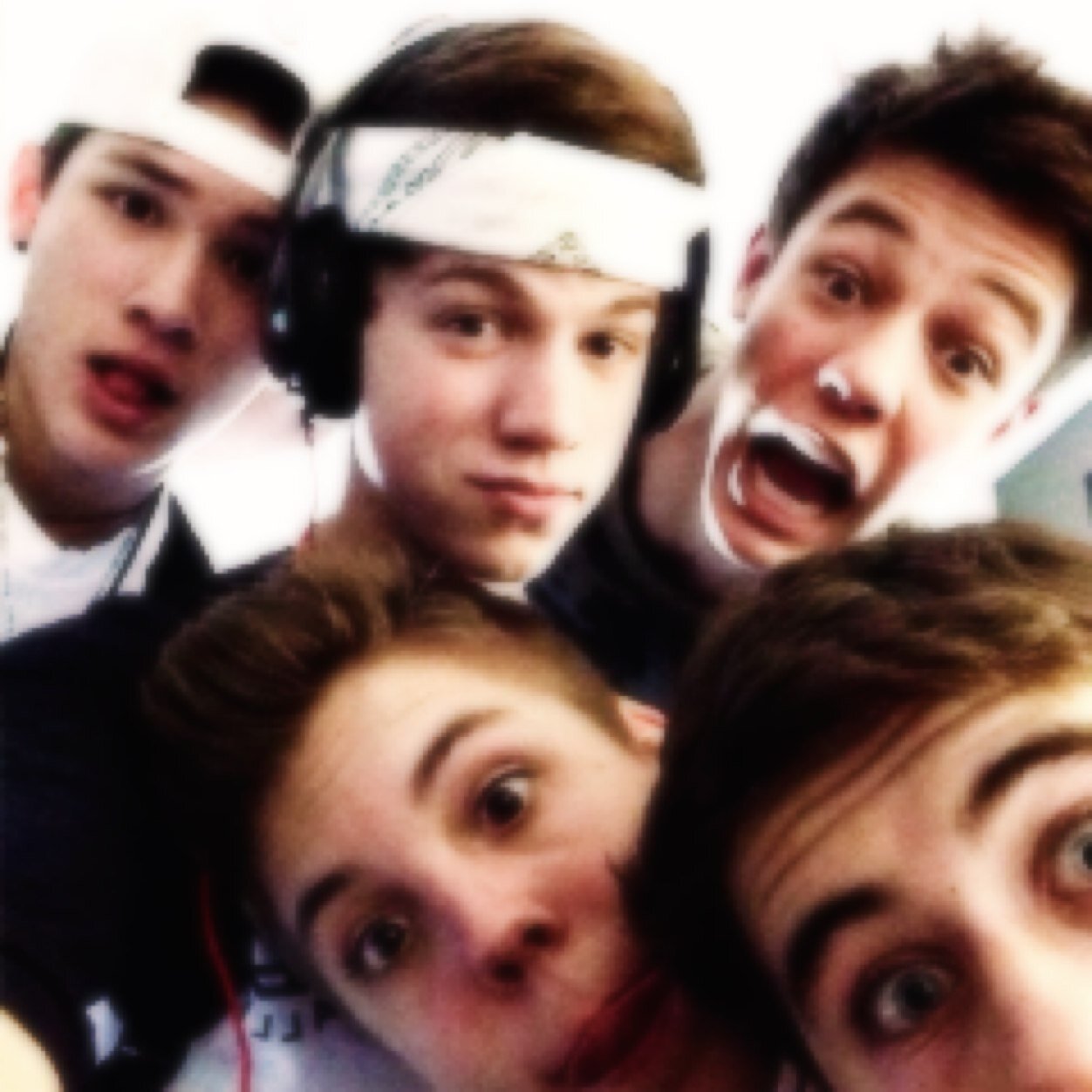 MAGCON BOYS PERIOD. THEY ARE PERF PERF PERF PERF ❤️❤️❤️❤️❤️❤️❤️❤️