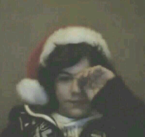 virginstyleshaz's profile picture. Im harry Im13 ❄/reindeers are much better then people❄☀olaf is my buddy