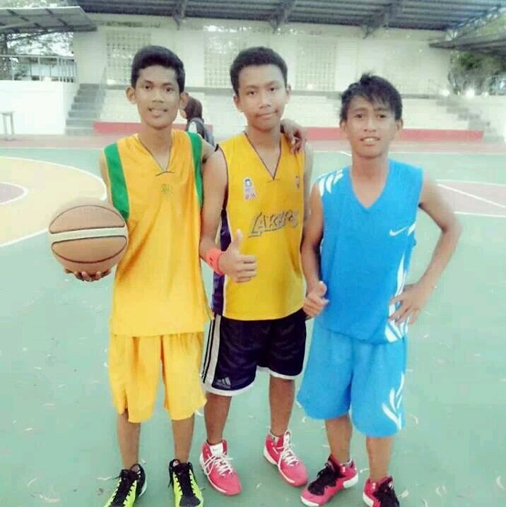 rizh1234's profile picture. i love basket