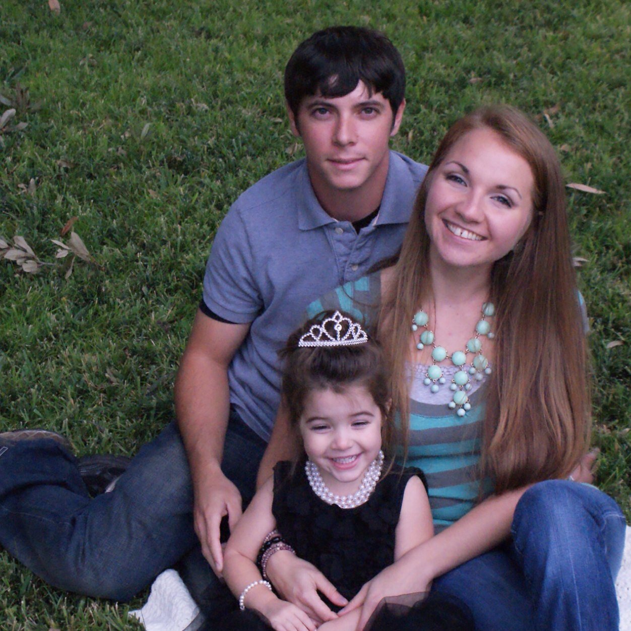 Sabrina_Liles's profile picture. I desperately need a quick nap but it would never be enough. I think I'm far busier than what I am. Lily is my life and Sheldon makes that possible.