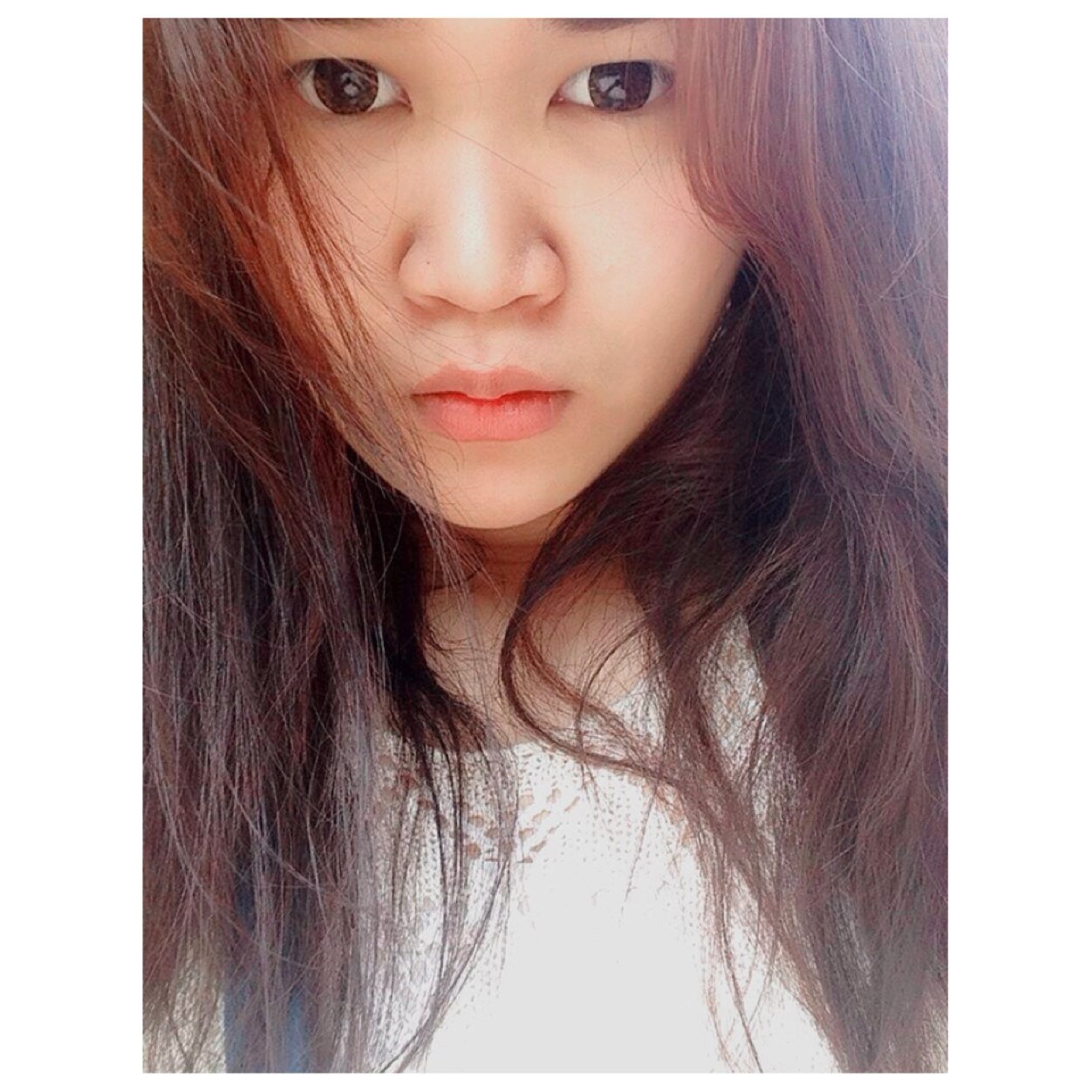 I'm june kanyanut :)