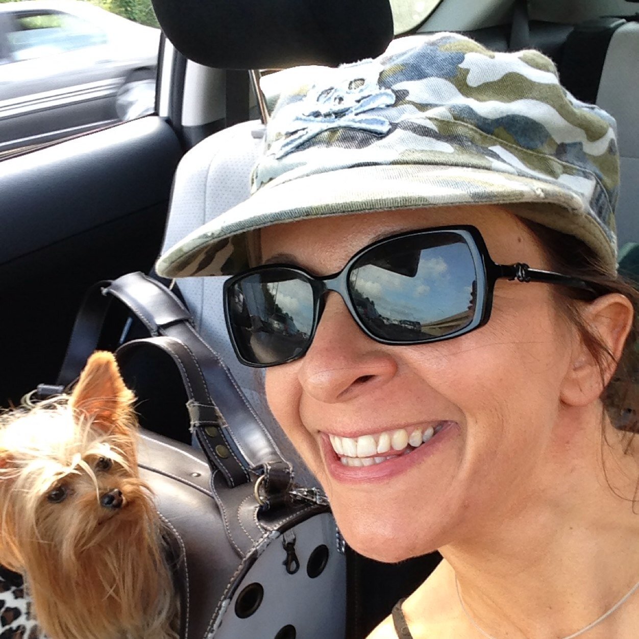 Paleo-keto, runner, wannabe chef two comically tiny dogs that I take too many pictures of. Recipes, what I cook and random thoughts...that's basically my thing