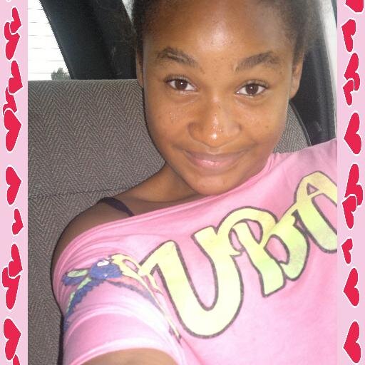 Snap: ivanka2379
Insta: ivanounettelovely
Face: Karen Ivana
Allez follow..✌✌✌