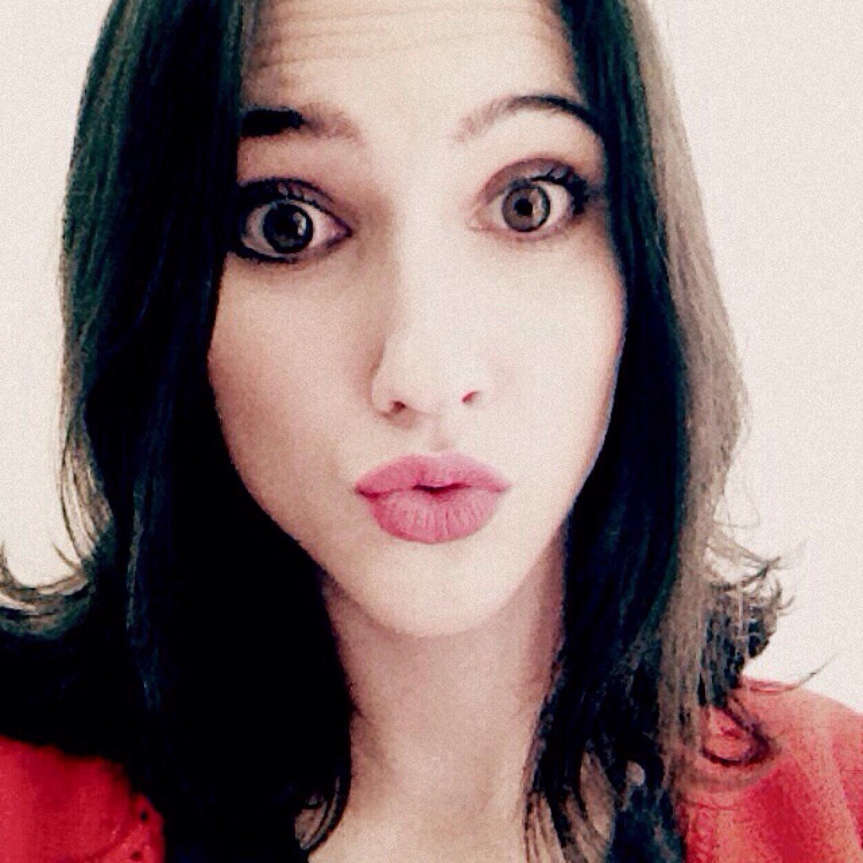 ✨Oficial Fans Club de Lodovica Comello en Italia.Francesca en Violetta. #UNIVERSO su nuevo disco. 16/8/2013.Apoyandola desde el 2010. LCIO✨Somos: @LComelloITALY