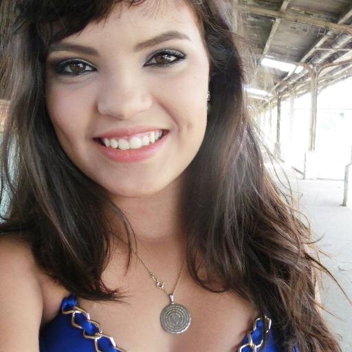 ''To procurando algo que faça sentido, e que me faça sentir algo.''