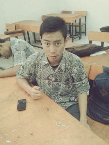 *follow @ridwanmulyana6 semangat mengejar cita*!