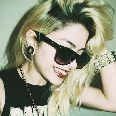 debbiemikellyn's profile picture. 