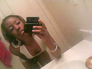 RubyMichelle312's profile picture. 