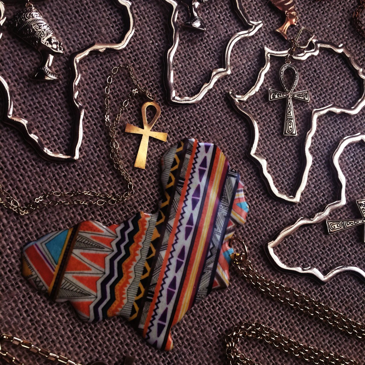 http://t.co/hGYKA51UuT | 100% Handmade Jewelry | Est. 2010 | Instagram @jandflo