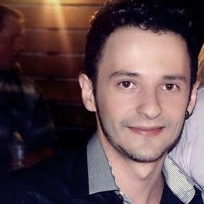 A distância entre o sonho e a realidade chama-se disciplina. 
-- FACEBOOK --
http://t.co/GiPn1qfVqK