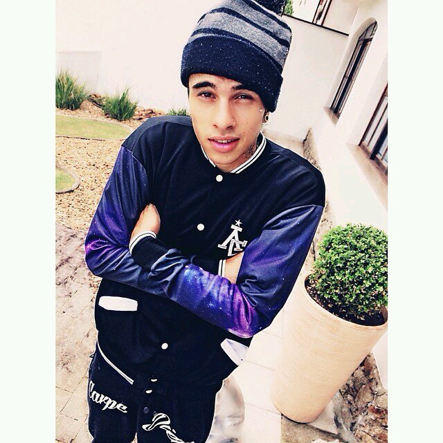 11.abril.2014