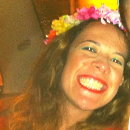 alinesamira's profile picture. 