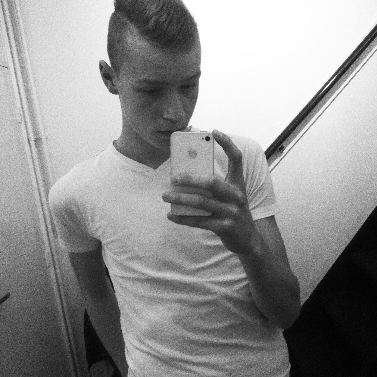 DBugter's profile picture. IG ~ DBugter | Snap ~ dbugter