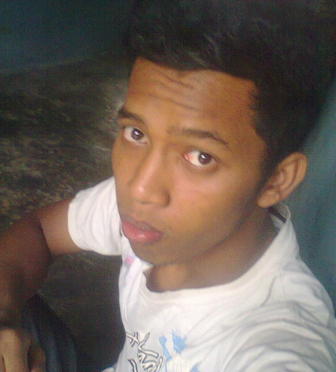 DJARUM SUPER.(djarang di rumah suka pergi)