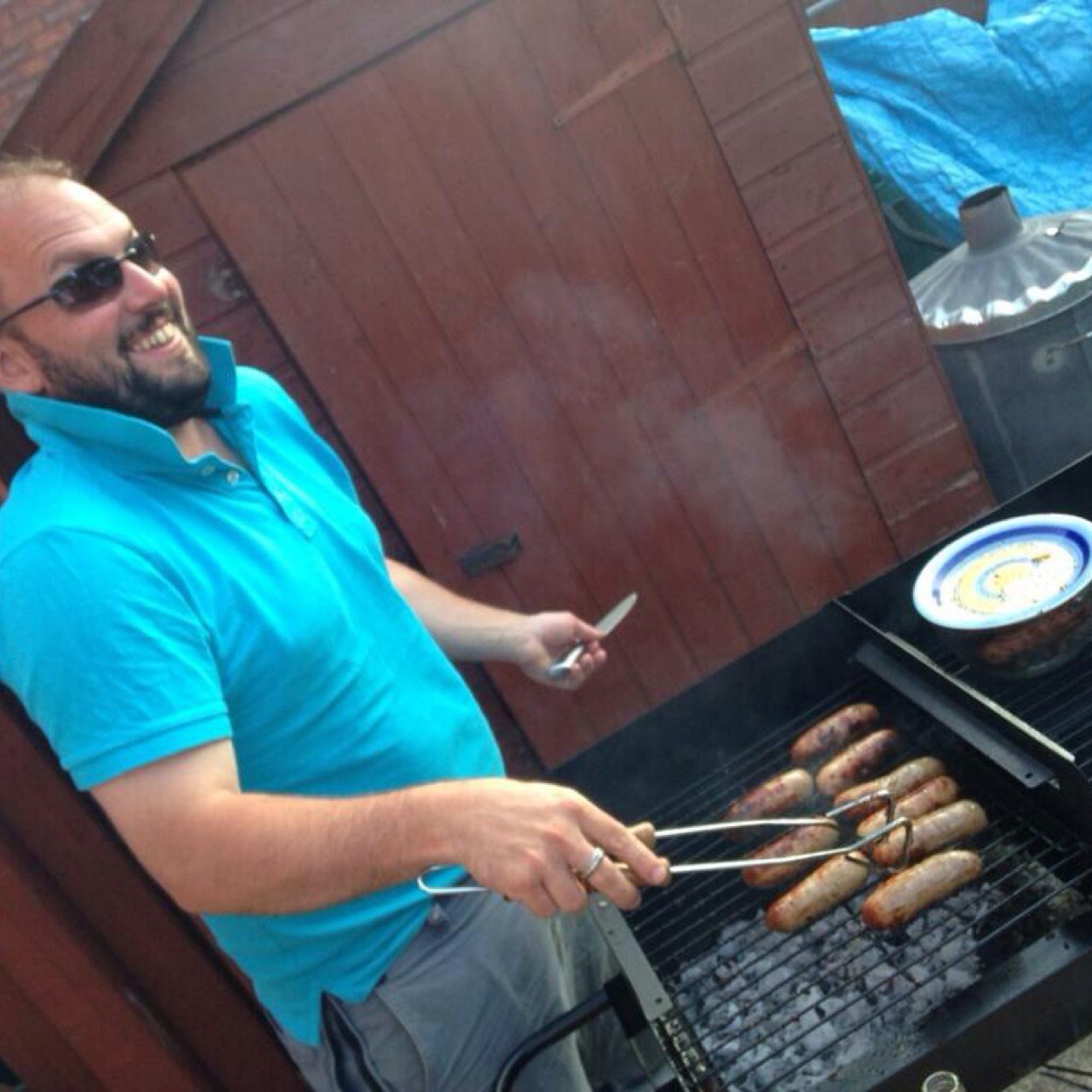 Liverpool fan. Christian . Cabinet maker. builder. friend.