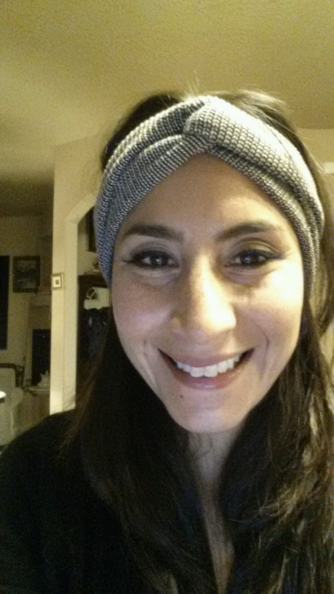 MakeupMay's profile picture. 