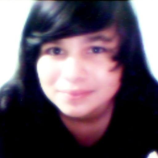 Soy Rockera, Metalera & Emo!! No Me Gusta La Gente Chismosa e Hipocrita!! Si, Escucho Rock & Metal & No nO Soy Diabolica!!