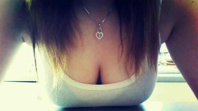 Hate_and_Sex's profile picture. чтобы избавиться от зависимости, нужно убить наркомана.