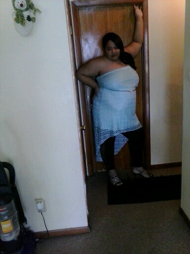laid back all about my money,kids and family missing my babygirl shianna rest in heaven mommy love you