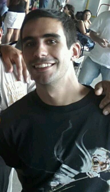 agugonzalvez's profile picture. Millonario!