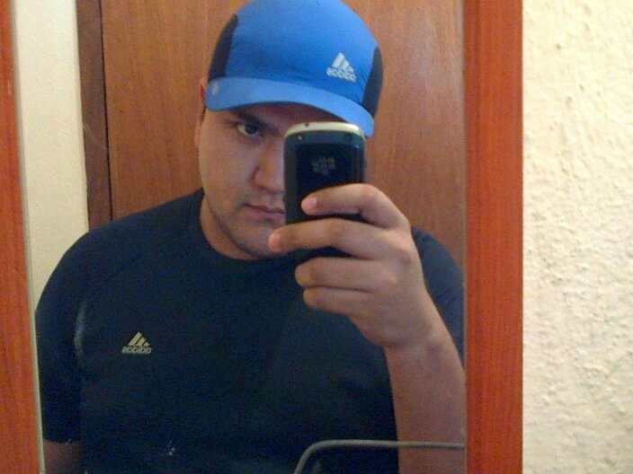 JulianDj2011's profile picture. 