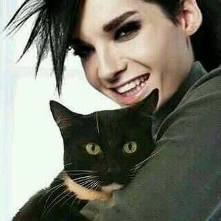 Tlv21Adriana's profile picture. 