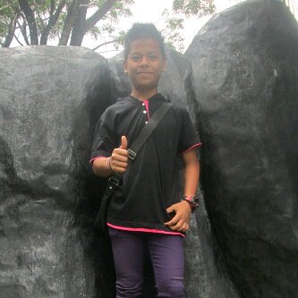 Ask me Question? http://t.co/8qSIM7waad | Singer | Ex : TOP 13besar  Idola Cilik 2013 | JosiaStar