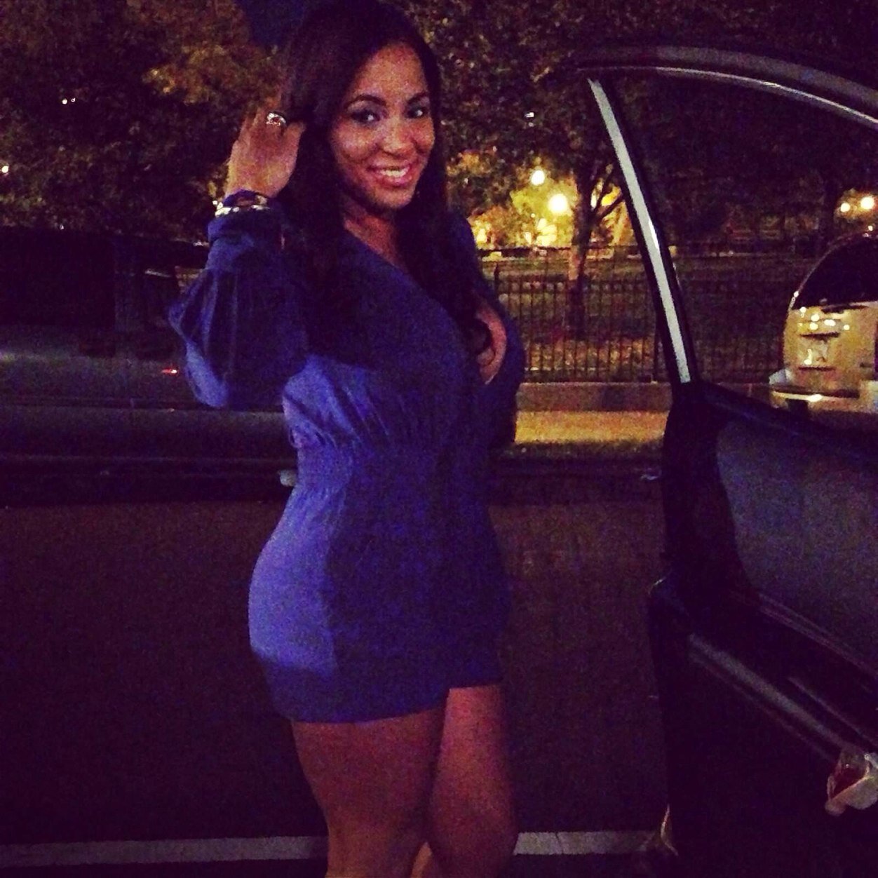 Marinelly27's profile picture. 