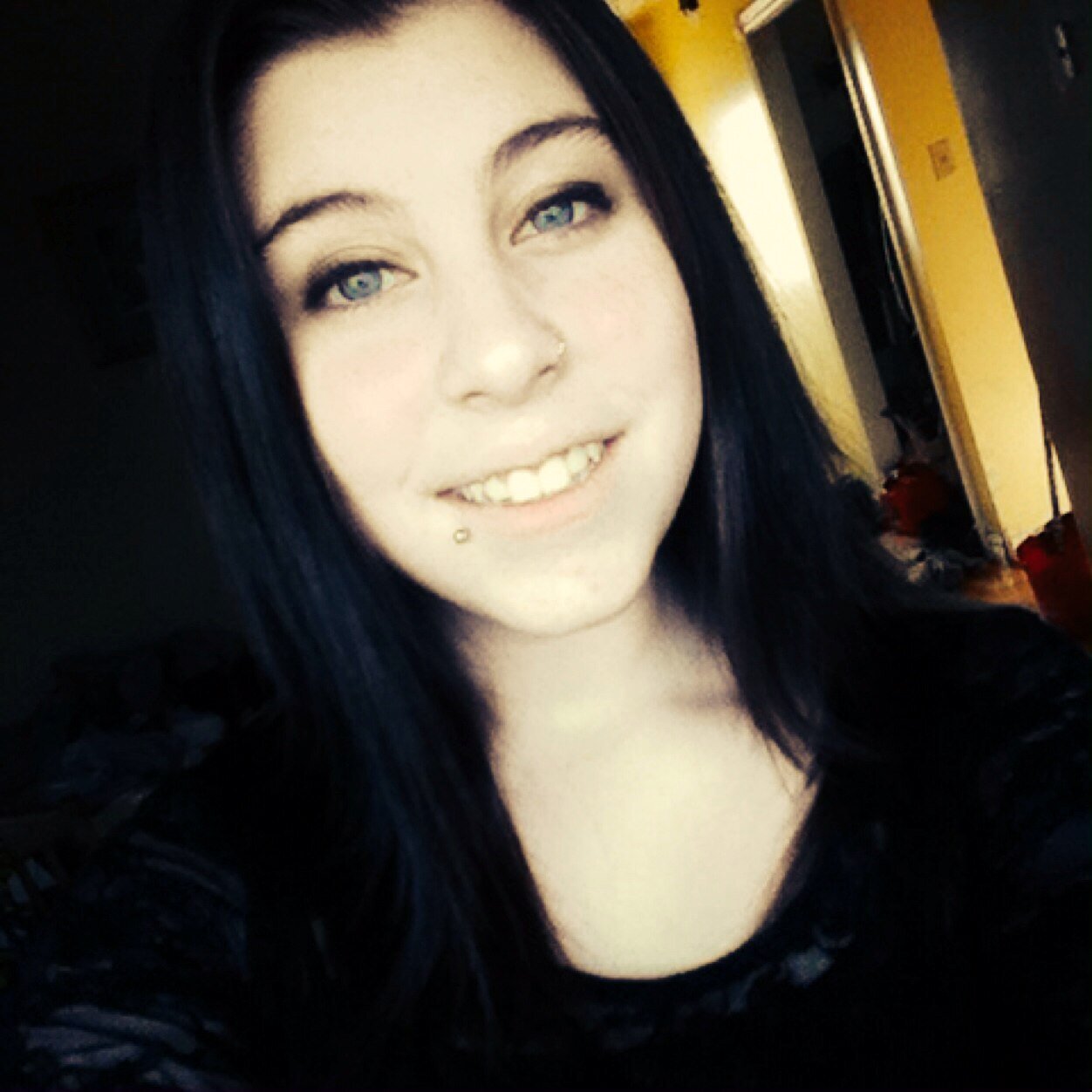 Im 16 years young ;) & im the craziest cat lover you'll ever meet :) :p :*