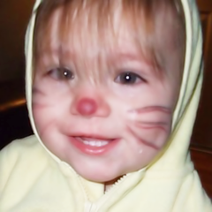 Jazzy Bieber here, younger sister to justin bieber and older sister to jaxon bieber. i love my family 3