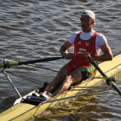 Portuguese Lightweight Rower, National Champion M2- 2015. Student of Architecture in Lisbon