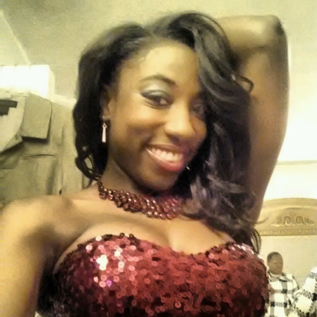 Body of a goddess but mind of a hustla#PKF #TeamBrownSkin #TeamZeeti #TeamFollowback #VirgoNation instagram @_A_Cole_World_  RIPTrayvonMartin